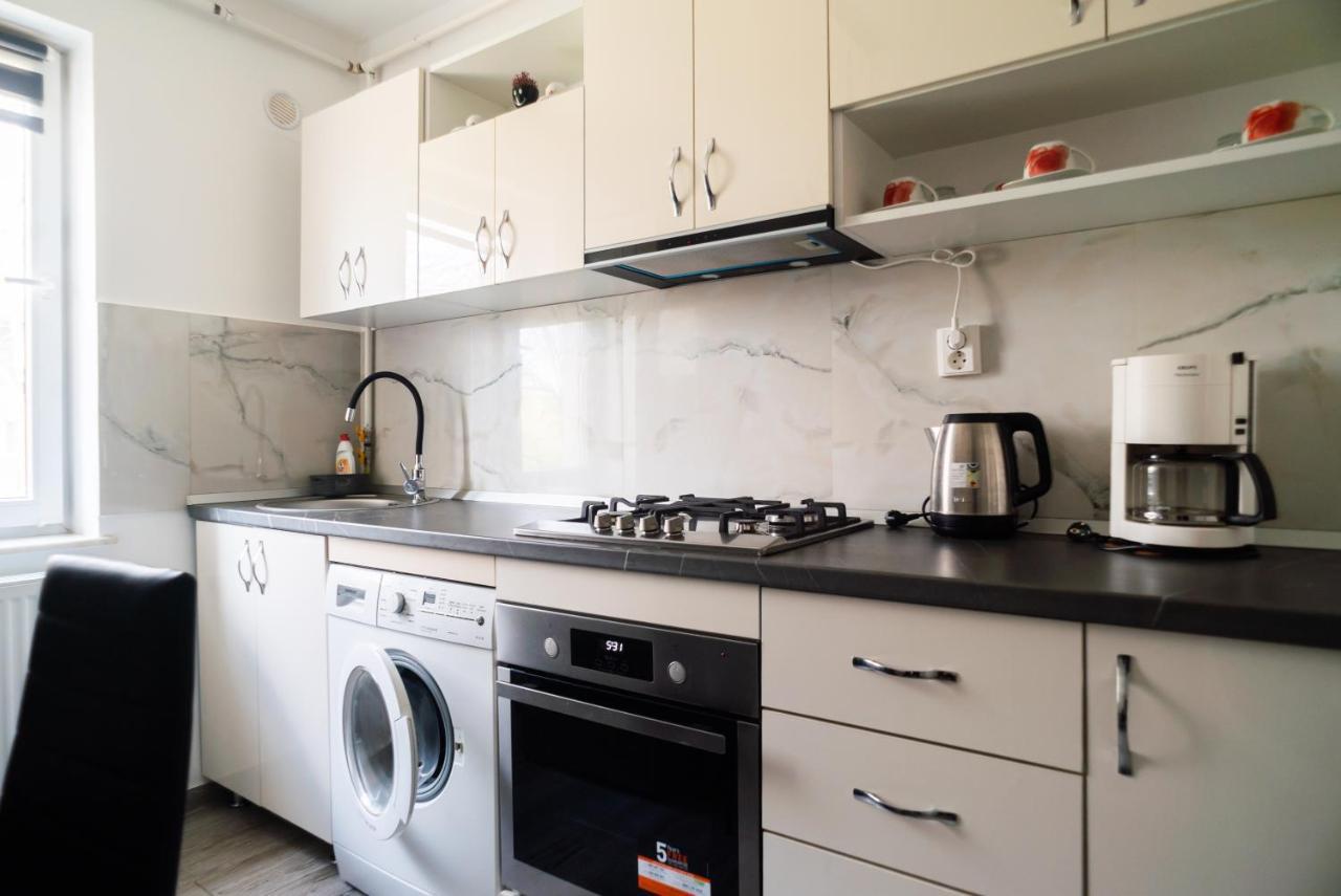 Ferienwohnung Popasul Dacului Calator Hunedoara Exterior foto